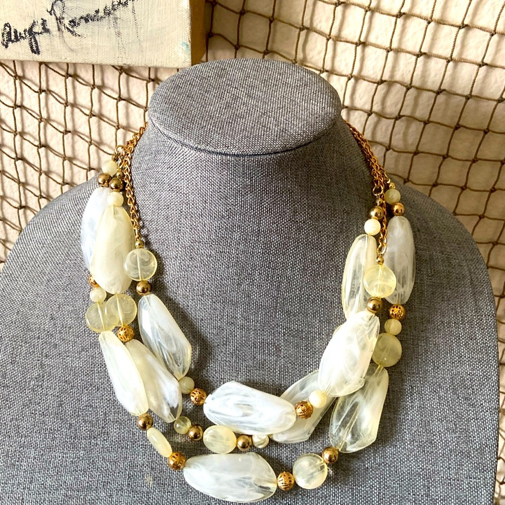 Vintage 90s Ivory Cream Lucite 3 Strand Necklace